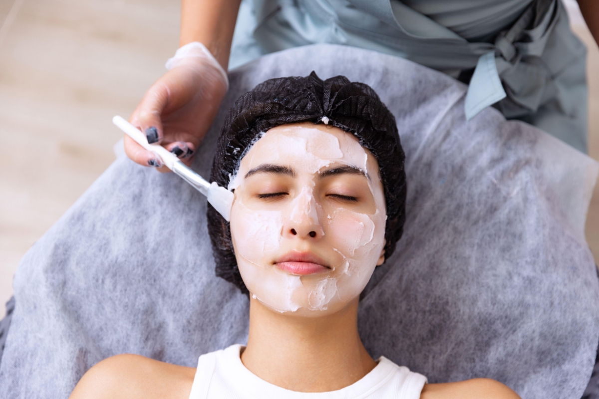 HydraFacial in Newtown